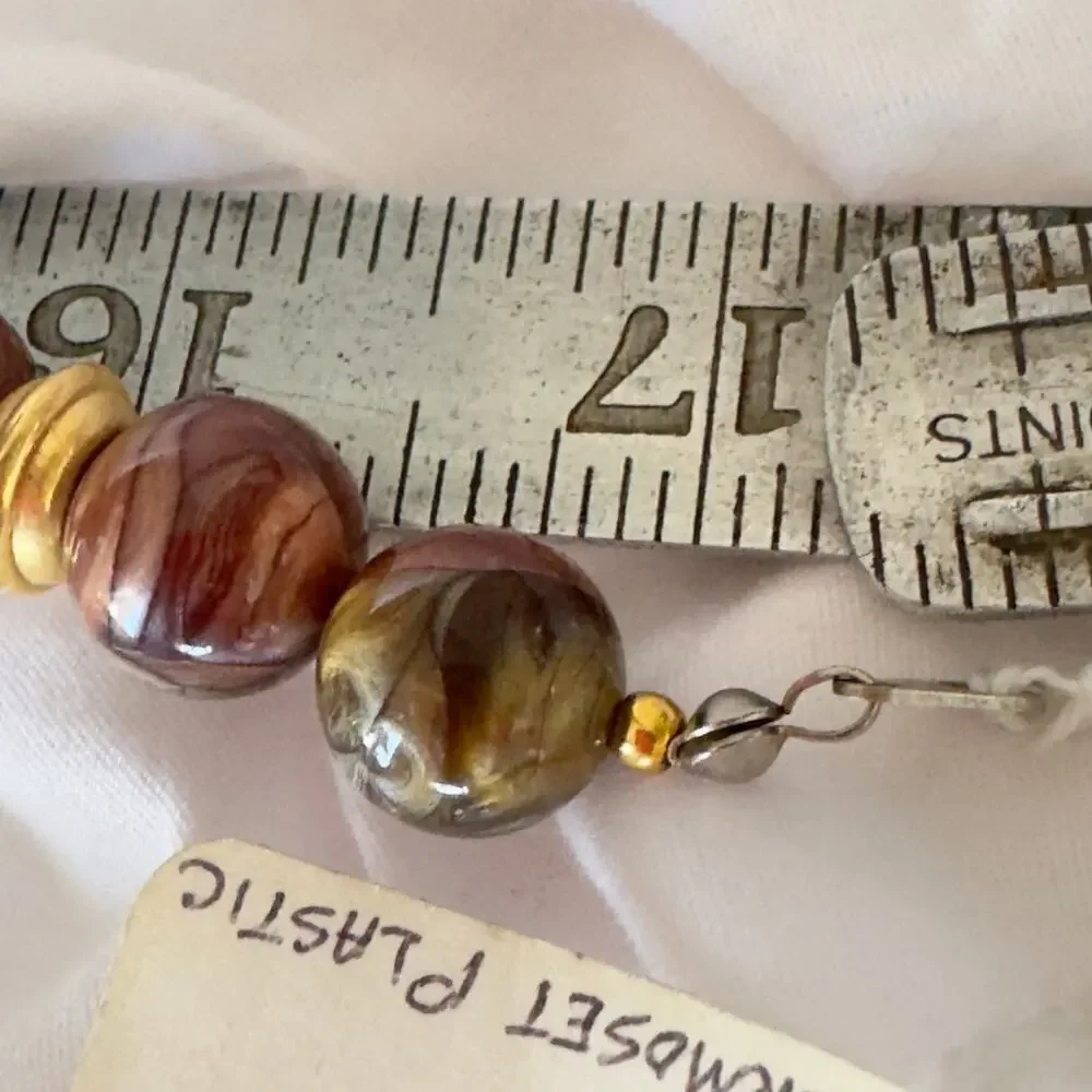 Vintage 32” Thermoset Lucite Tiger’s Eye Opalescent Moon Glow Necklace 1960s